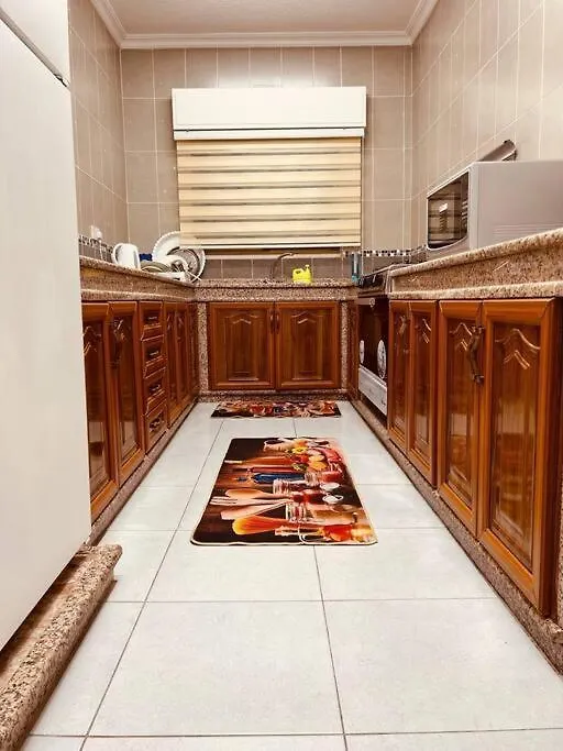 Lovely 3 Bedrooms Rental Unit Aqaba 0*,  Jordanien